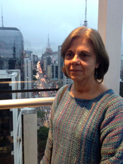 Vânia Regina Pivello